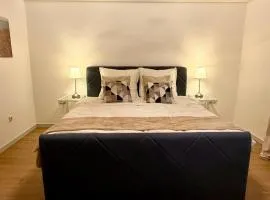 85 qm Ferienwohnung mit Kamin und riesigem Garten