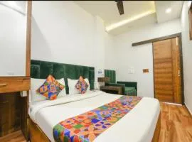 SETHI INN next to golden temple