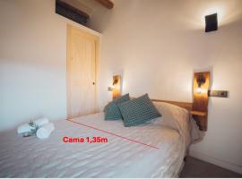 Castell de l'Aguda, hotel en Torá de Riubregós