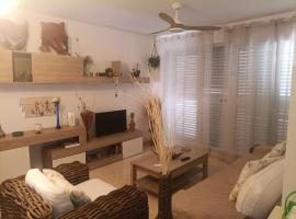 Apartamento en la playa, hotel en Moncófar