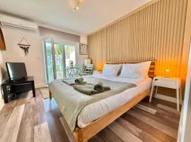 IN-Cascais - Suite Deluxe with Terrace & Villa with Pool