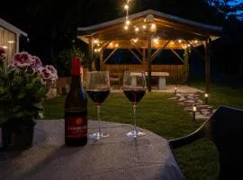 Fireside by Loftigo - Terrasse, Garten & Kaminflair