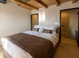 Persolis luxury sun residence