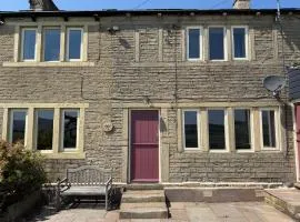Stone & Fleece Cottage