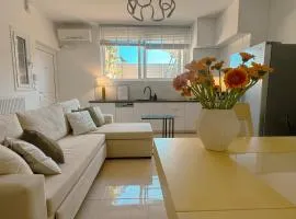 Whitealcyone Fit & Zen Apartment