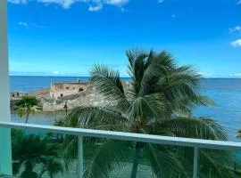 Designer Oceanview Penthouse & Pool - Condado