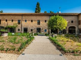 Demeures et Châteaux l'Abbaye Caladoise, hôtel à Villefranche-sur-Saône