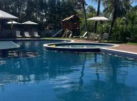 Residencial Itacimirim Summer Ville - Pé na Areia