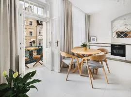 IMPERIAL Apartments Balconies