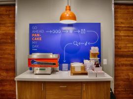 Holiday Inn Express & Suites Linden - Newark South by IHG, hotel in Linden
