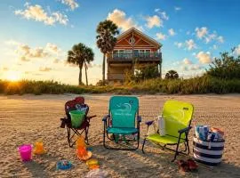 Beachfront Luxe, Ocean Views, Hot tub, Firepit, Sleeps 14
