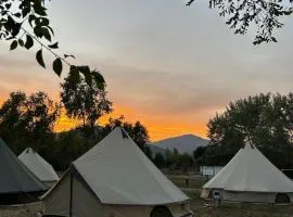 Yokai Camp Camping y Glamping en El Bierzo