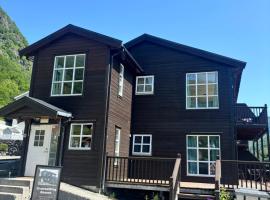 Røldal Overnatting โรงแรมในเริลดาล