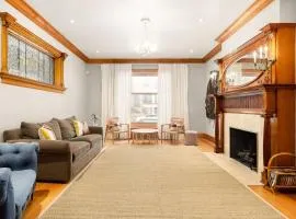 Stunning Historic Home - DT Location! - Sleeps 8