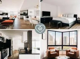 Deluxe Larimer Square Retreat - Walk Everywhere!
