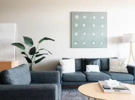 New Spacious Modern Loft - Center of LoHi