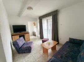 Apartments Šešo A