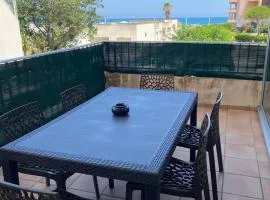 Appartement 50m de la mer, 2 chambres