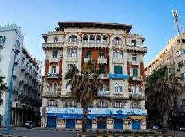 New Welcome House Hotel
