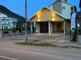 Lone Star Apartments