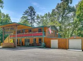 3 Mi to Lake Santeetlah! Rustic Apt w/ Decks