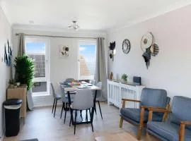 Coastal Comfort-3 Bed-Dedicated FREE PARKING