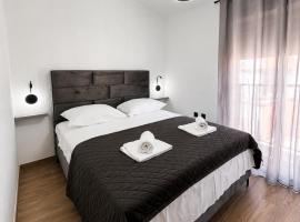 Apartments & Rooms Prižmić Split, hotel v destinaci Podstrana