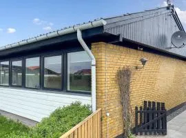 Awesome Home In Thyborøn With Wifi