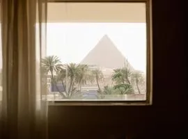 Irit pyramids inn