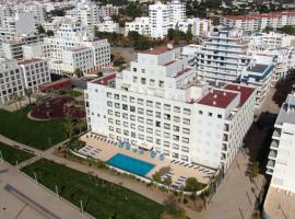 Apartamentos Carteia, hotel a Quarteira