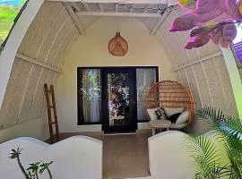 Jackies Gili Beach Club