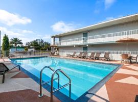 Quality Inn near Blue Spring, hotel v destinaci Orange City