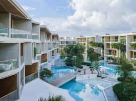 Wyndham Grand Nai Harn Beach Phuket, Hotel in Strand Nai Harn