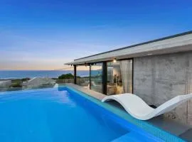 Luxury Coastal Escape pool, sauna, cinema, views