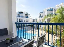 Diana 52-Universal Paphos 1BR Apartment with Pool View