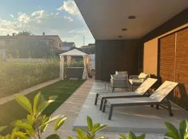 AP Residence Contessa