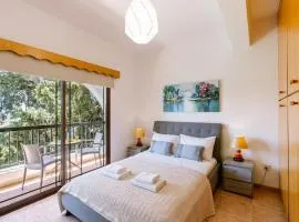 Kyparissos Apartments Peaceful Studios up the Hill