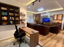 V R Homestay-Premium AC Stay Near Guruvayur