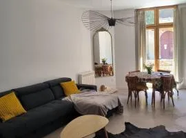 Furnished T2 apartment