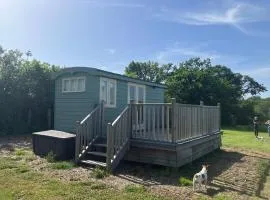 Arcadia Shepherds Hut
