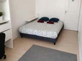 ANGLET, Chambre privée, QUARTIER CENTRAL