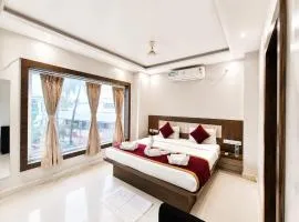 HOTEL NEW PREMIUM #HOME TOWN PURI - Near SWARGADWAR GOLDEN BEACH and Shree Jagannath Temple - Fully - Air - Conditioned-with-Lift-wifi - and Parking Facilities - Near Bengali Market with Prime Location - Best Hotel In Puri