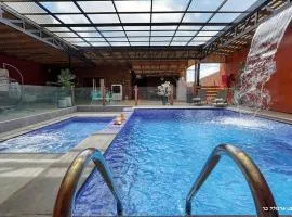 Novus Luxury
