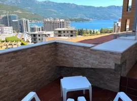 Apartman sa pogledom na more Budva