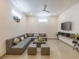 Homely 2BHK at Lakecity Apartments by Viraalay
