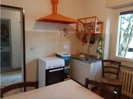 Via dalla matta folla a pochi minuti dal centro