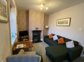 Cosy 1890s Home Nestled In Penistone, hotel a Penistone