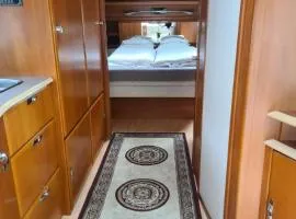 Trolltunga caravan