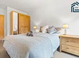 Reading City Getaway Stylish Flat, Sleeps 2