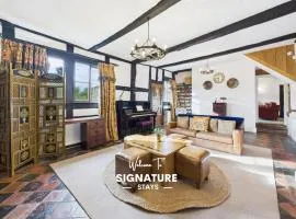 Mainstone House by Signature Stays - Luxury Retreat - HotTub